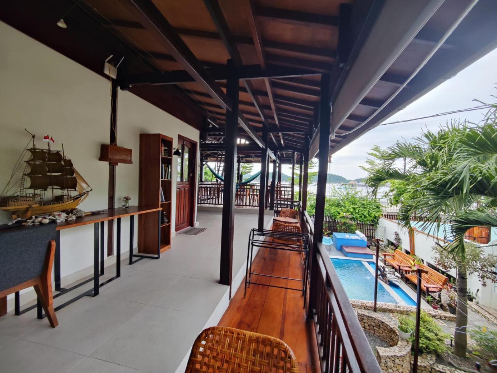 Cool Breeze Authentic Hotel Labuan Bajo Komodo Ngoại thất bức ảnh
